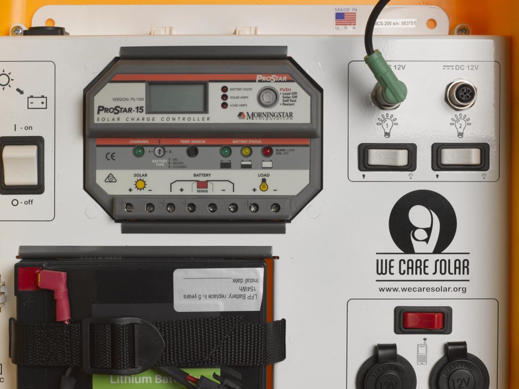 We Care Solar Suitcase (suitcase)